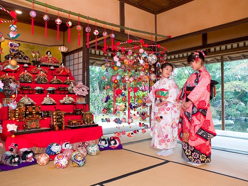 Lễ hội búp bê Hina Matsuri hay còn gọi là ngày hội dành cho bé gái